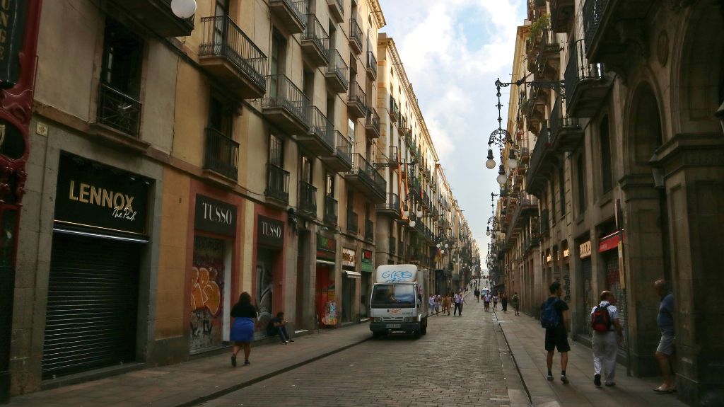 Carrer de Ferran Gothic Quarter Barcelona