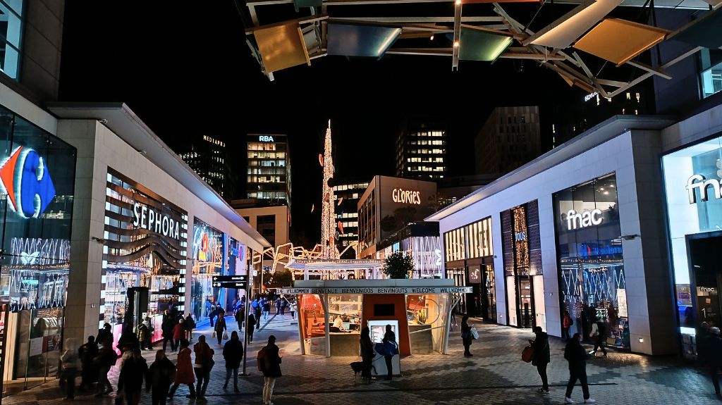 Westfield Glories Shopping Center