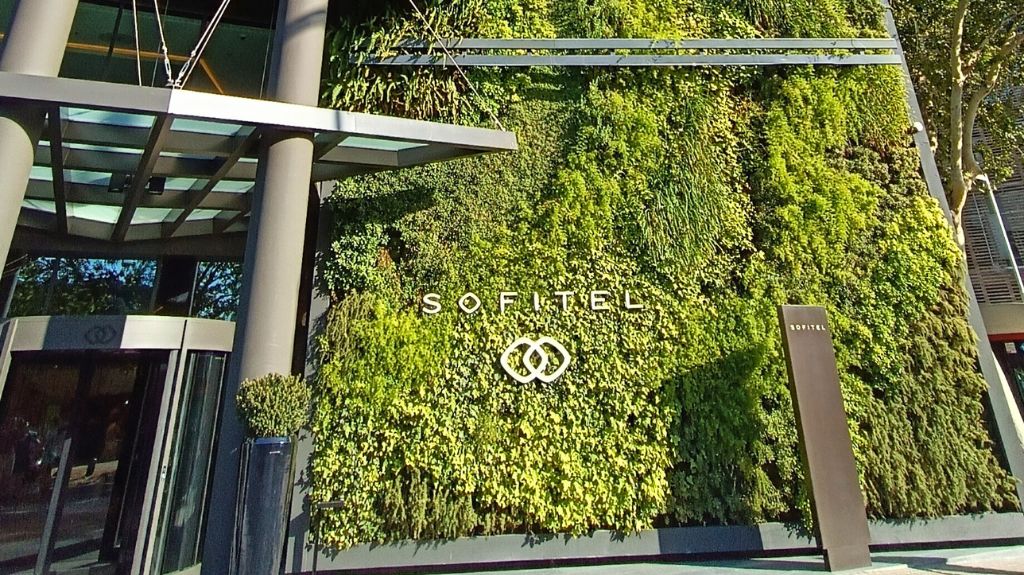 Sofitel Barcelona Skipper